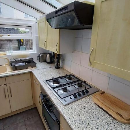 לונדון Private Guest Rooms In Tooting מראה חיצוני תמונה