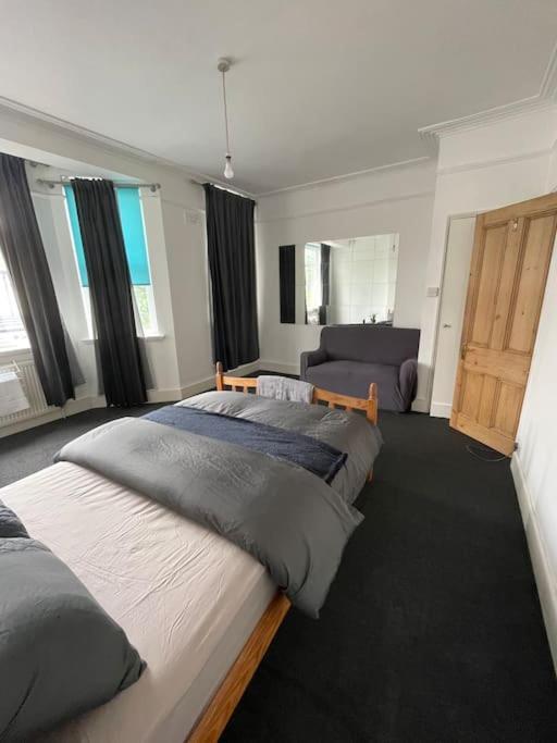 לונדון Private Guest Rooms In Tooting מראה חיצוני תמונה